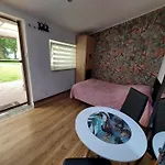 Przylesie Dom Turystyczny بيت خشبي *
